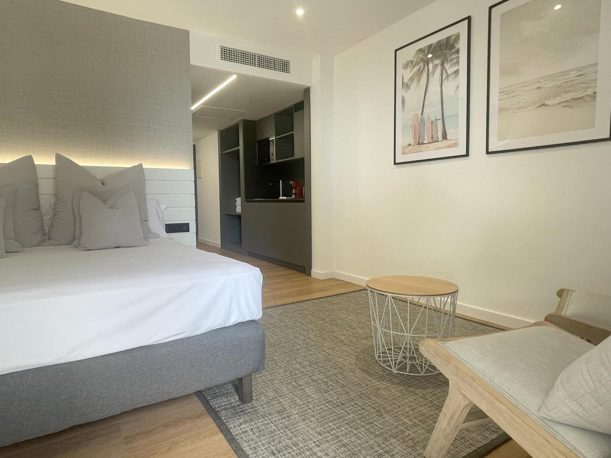 Rentalmar Suites Salou Families Only Ruang foto